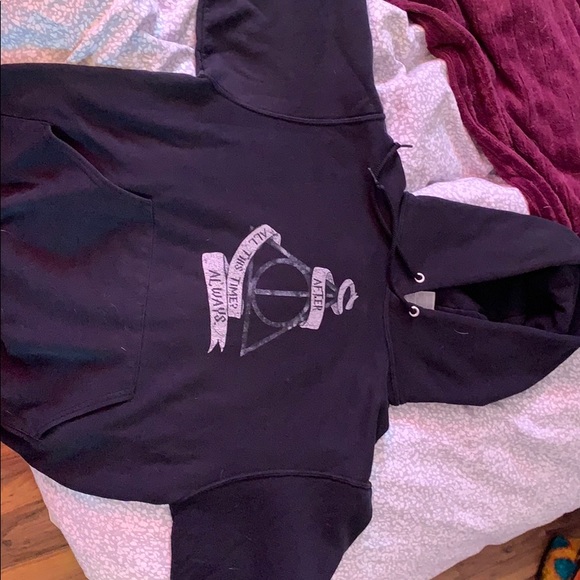 Black Harry Potter hoodie - Picture 2 of 3